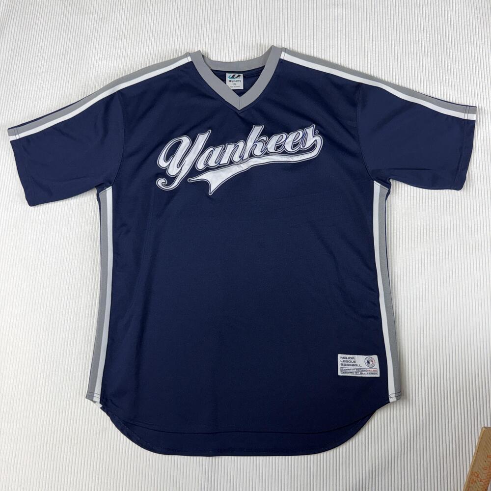 New York Yankees Jersey Shirt Mens XL Blue MLB Baseball V Neck Dynasty Series